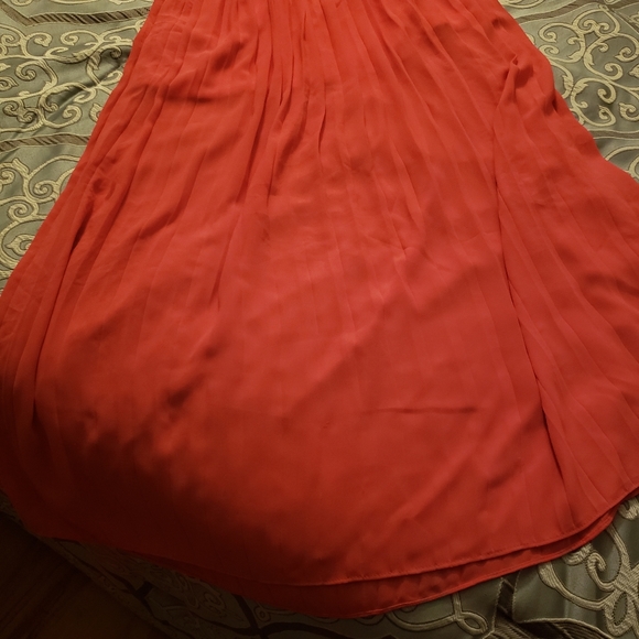 Dress - Picture 6 of 9